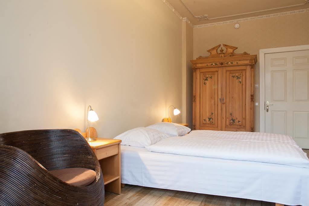 Guesthouse Jakob Lenz Rīga Exterior foto